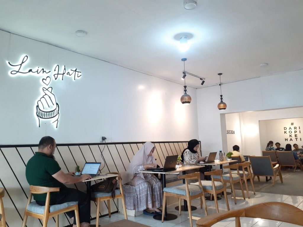 Lain Hati Coffee Gamping : Cocok untuk Kerja dan Nugas