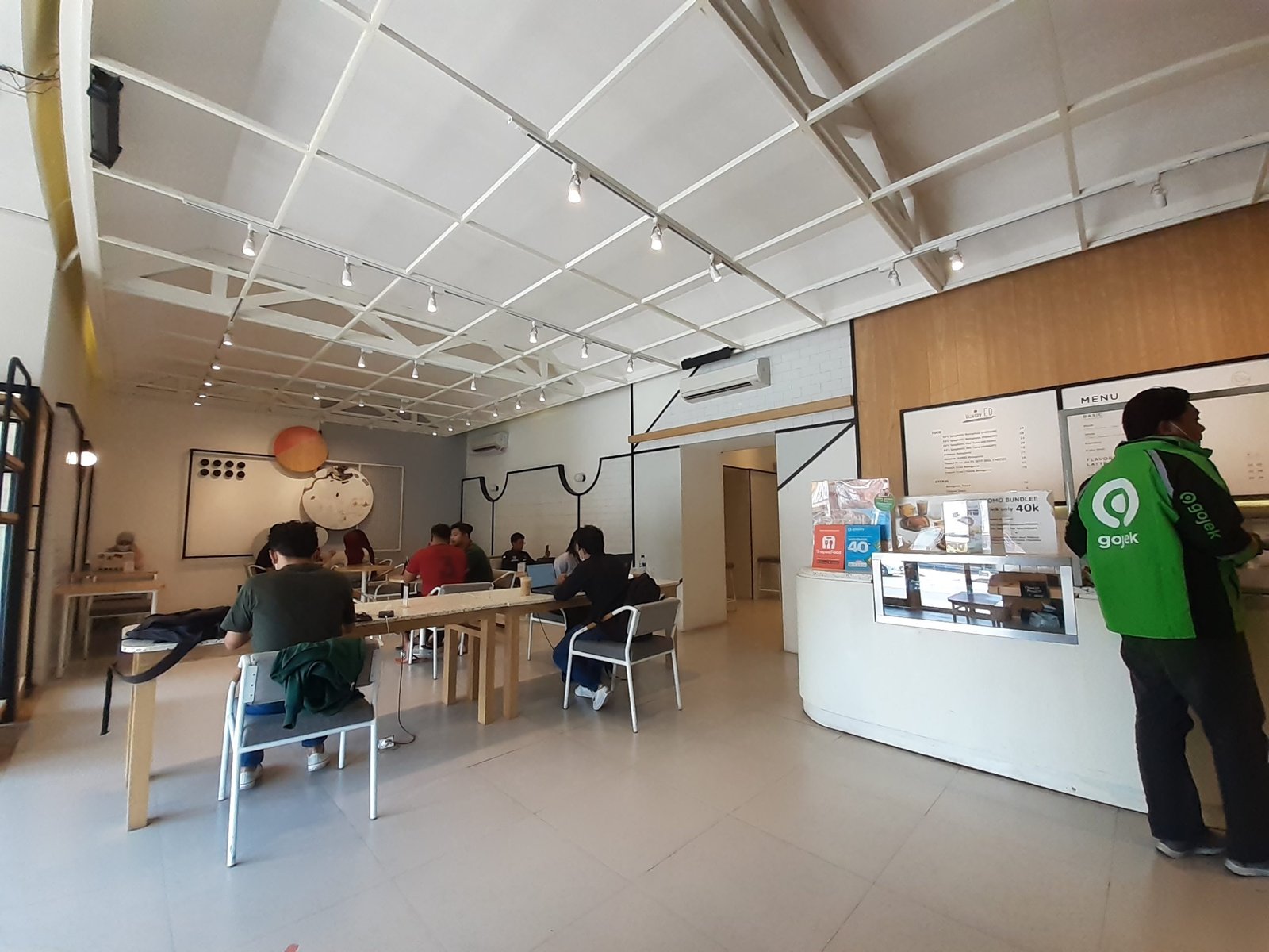 Couvee, Tempat Ngopi yang Nyaman di Jogja